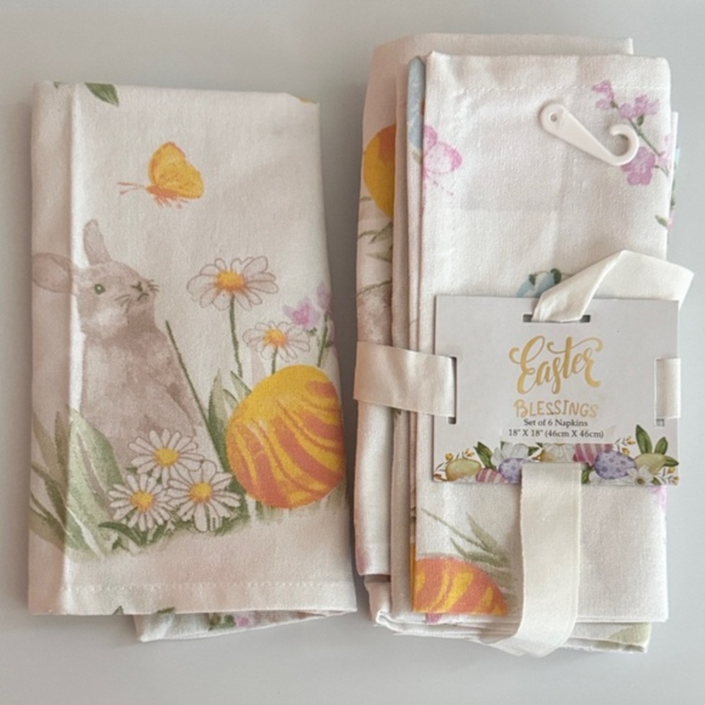 Floral nwt Napkins - Set of 6 Bunny Rabbit chicks Easter 18 x 18